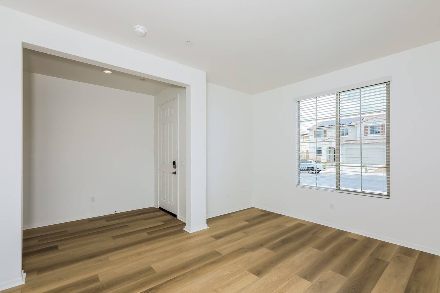 25146 Mountain Violet Way photo 4