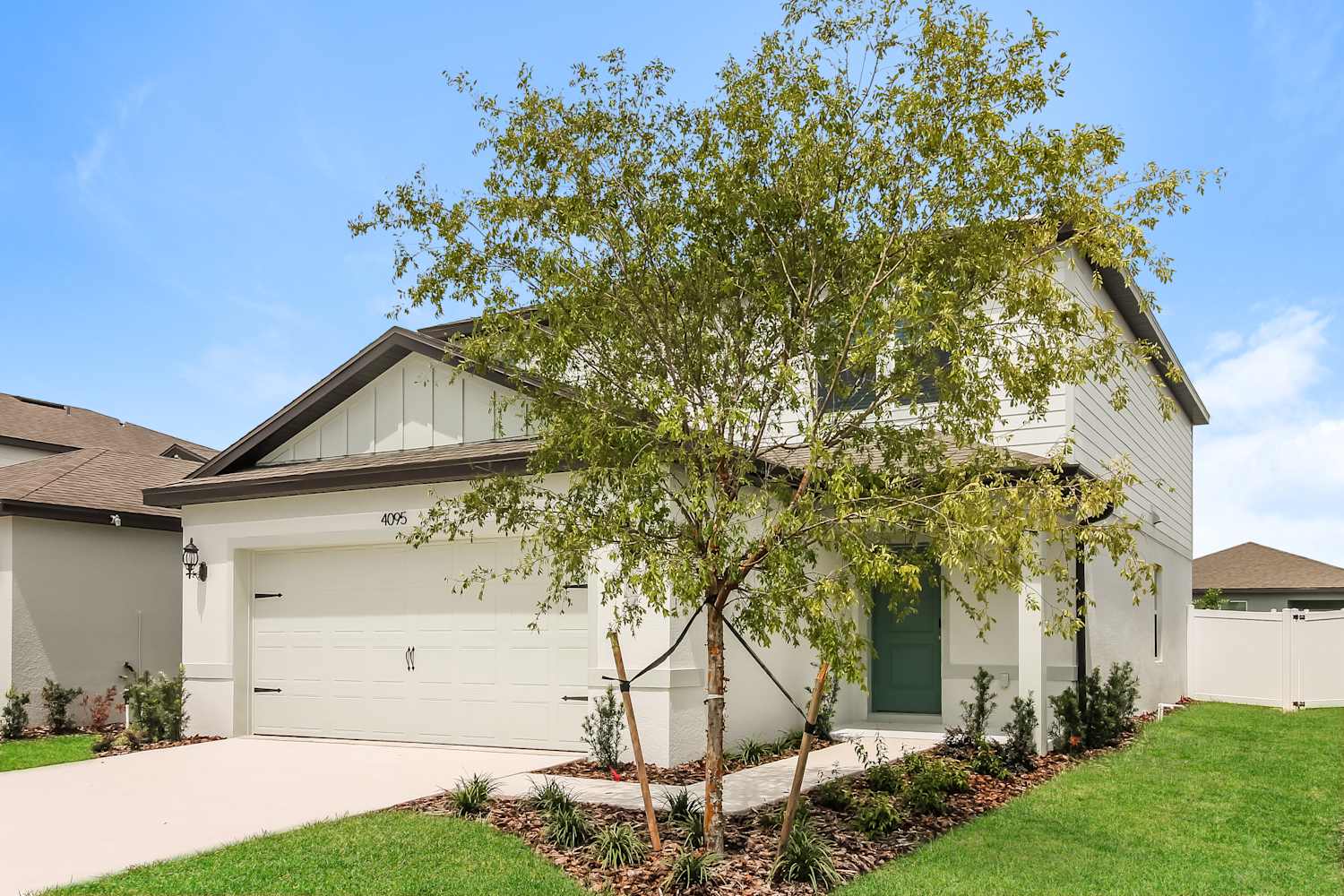 4095 Obsidian Drive photo 2