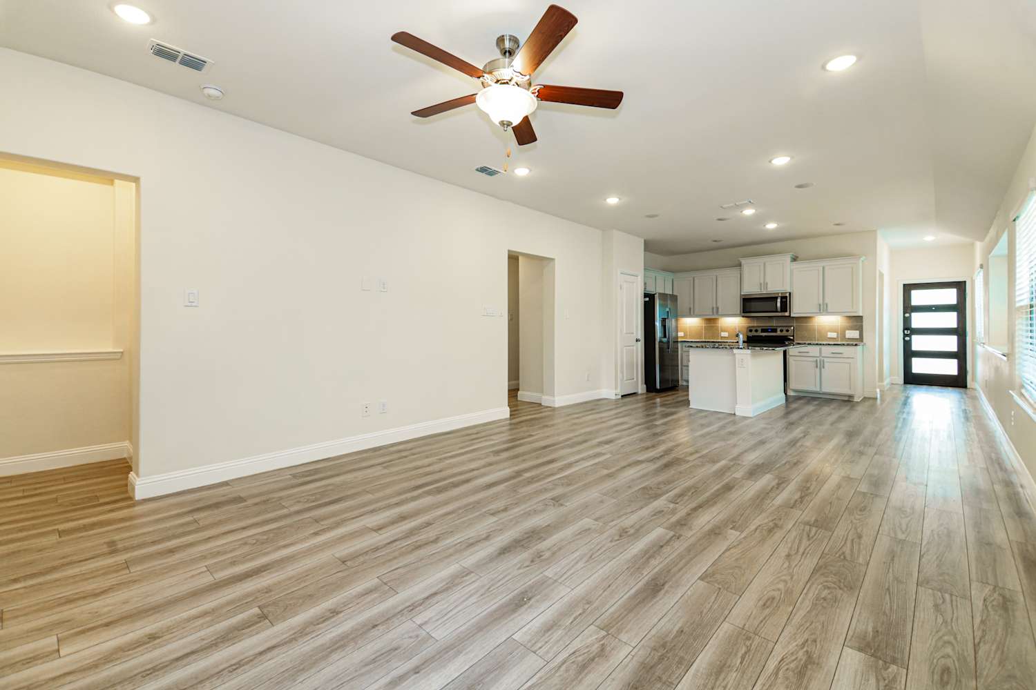 620 Coleman Street photo 5