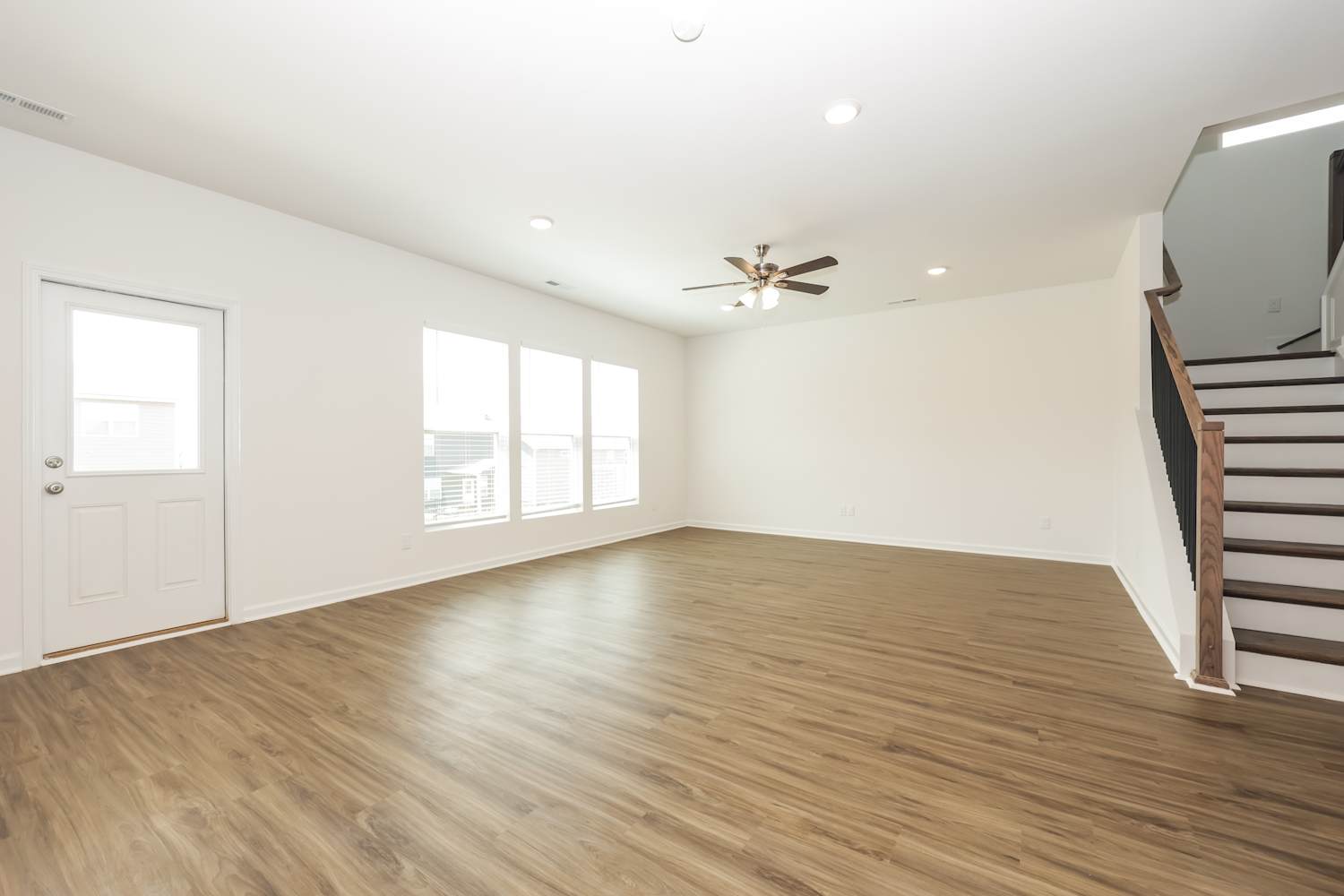 4015 Sadie Street photo 4