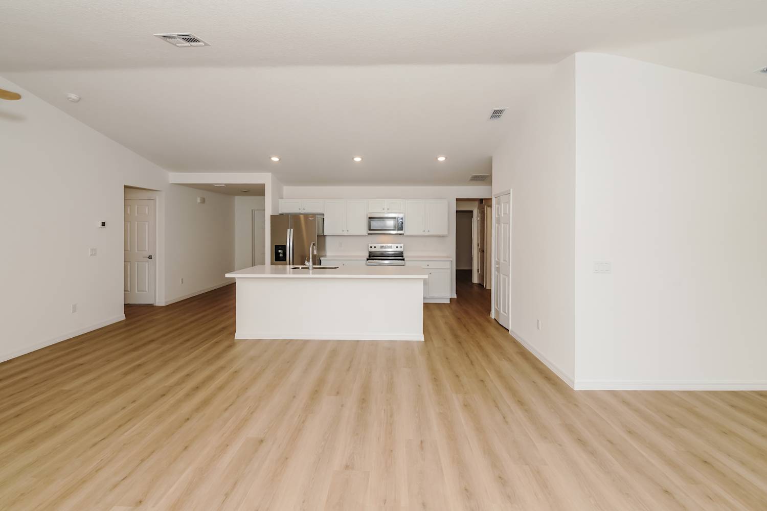 3 Fleet PL photo 4