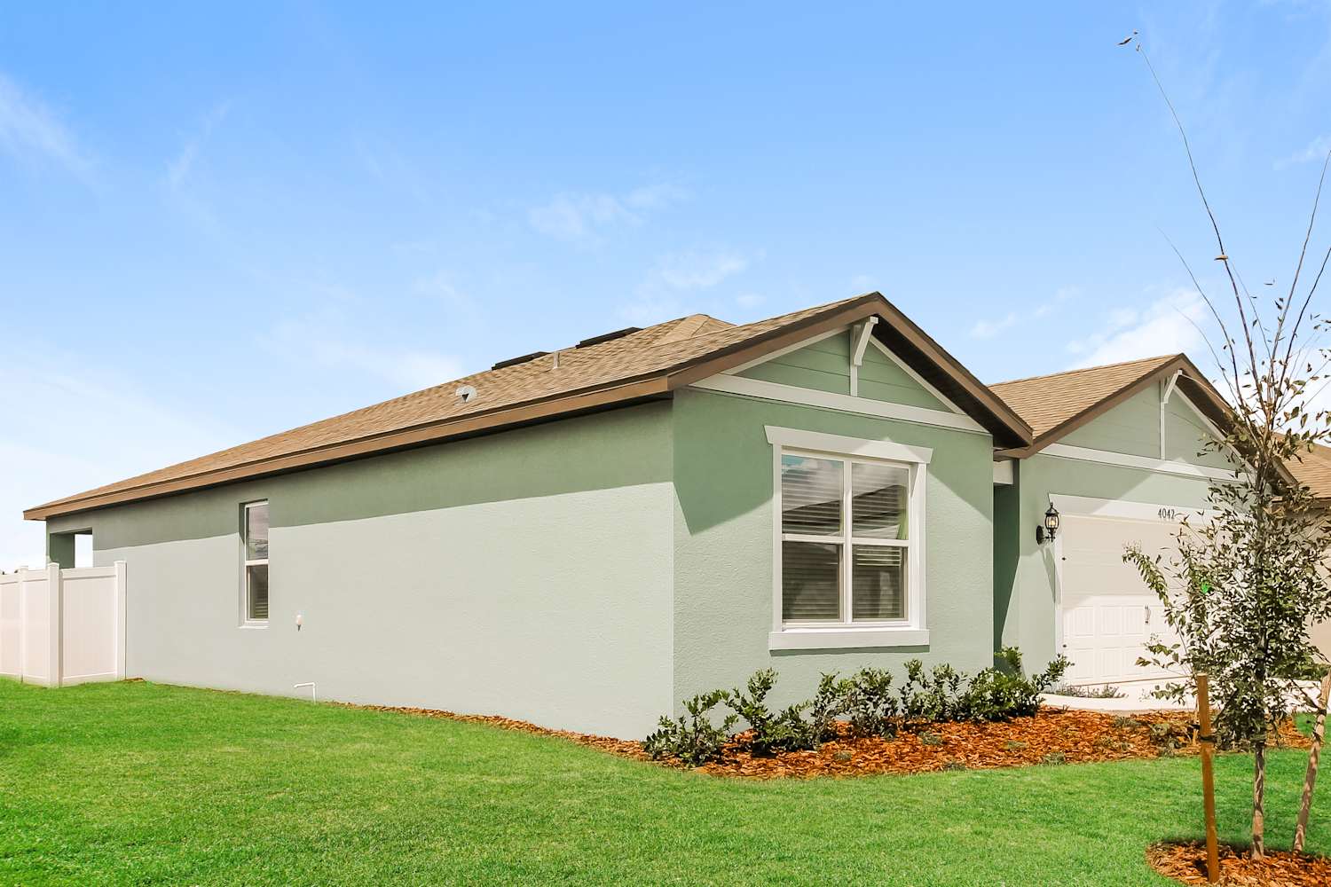 4042 Obsidian Dr photo 3