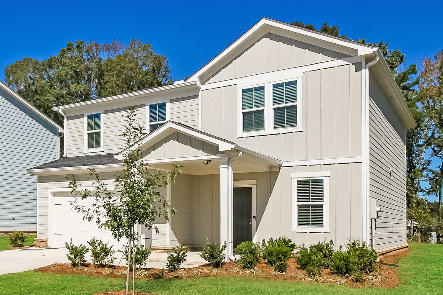 854 Pebble Blvd photo 4