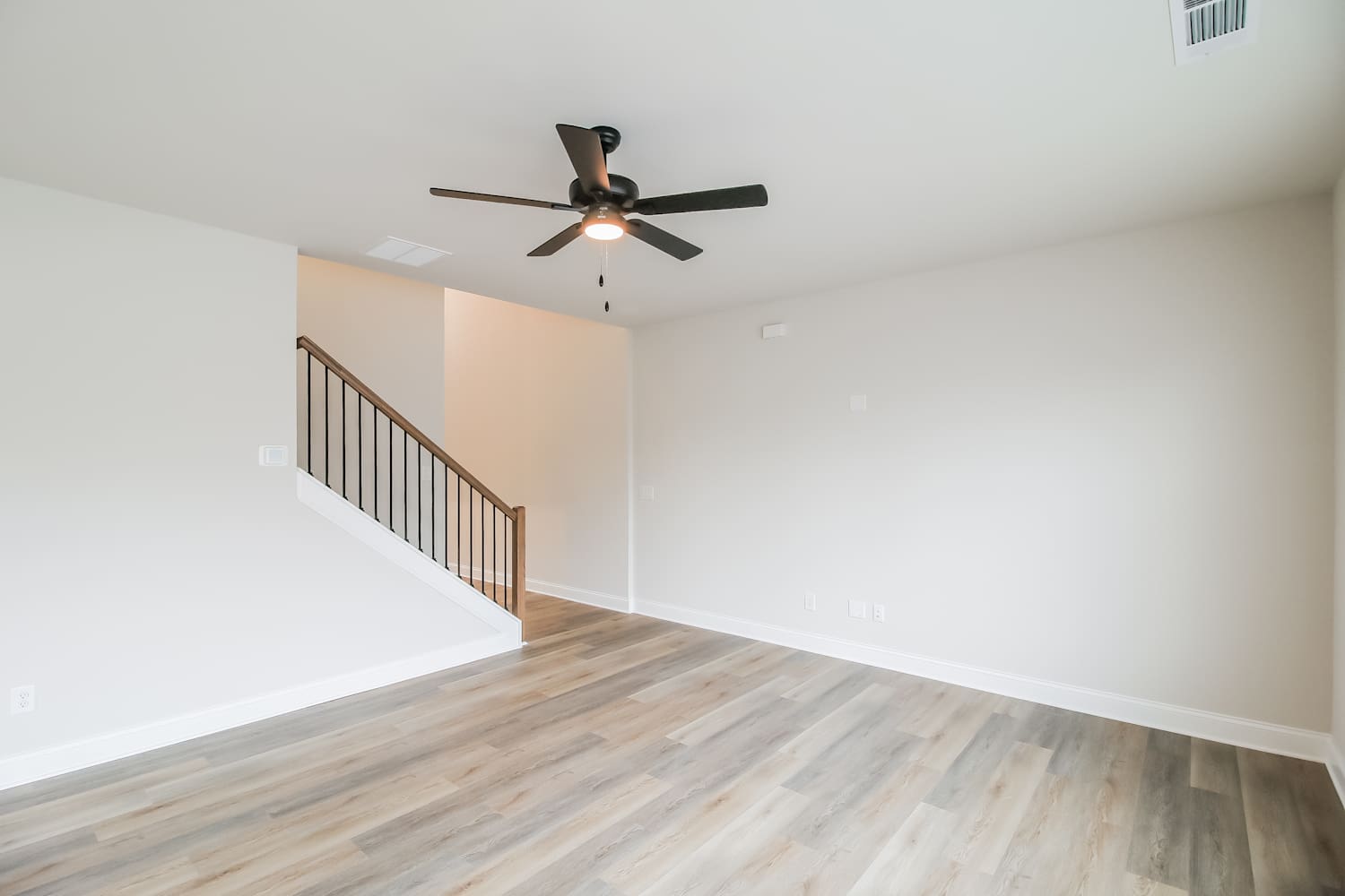 167 Katherine Street photo 4