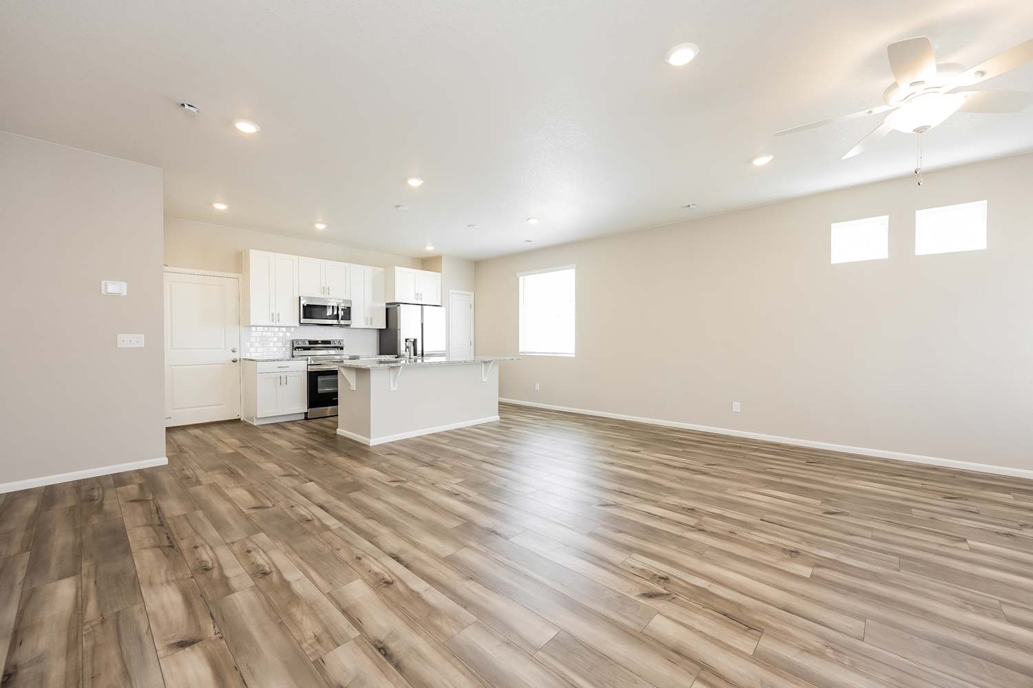 9207 Oro City Lp photo 5