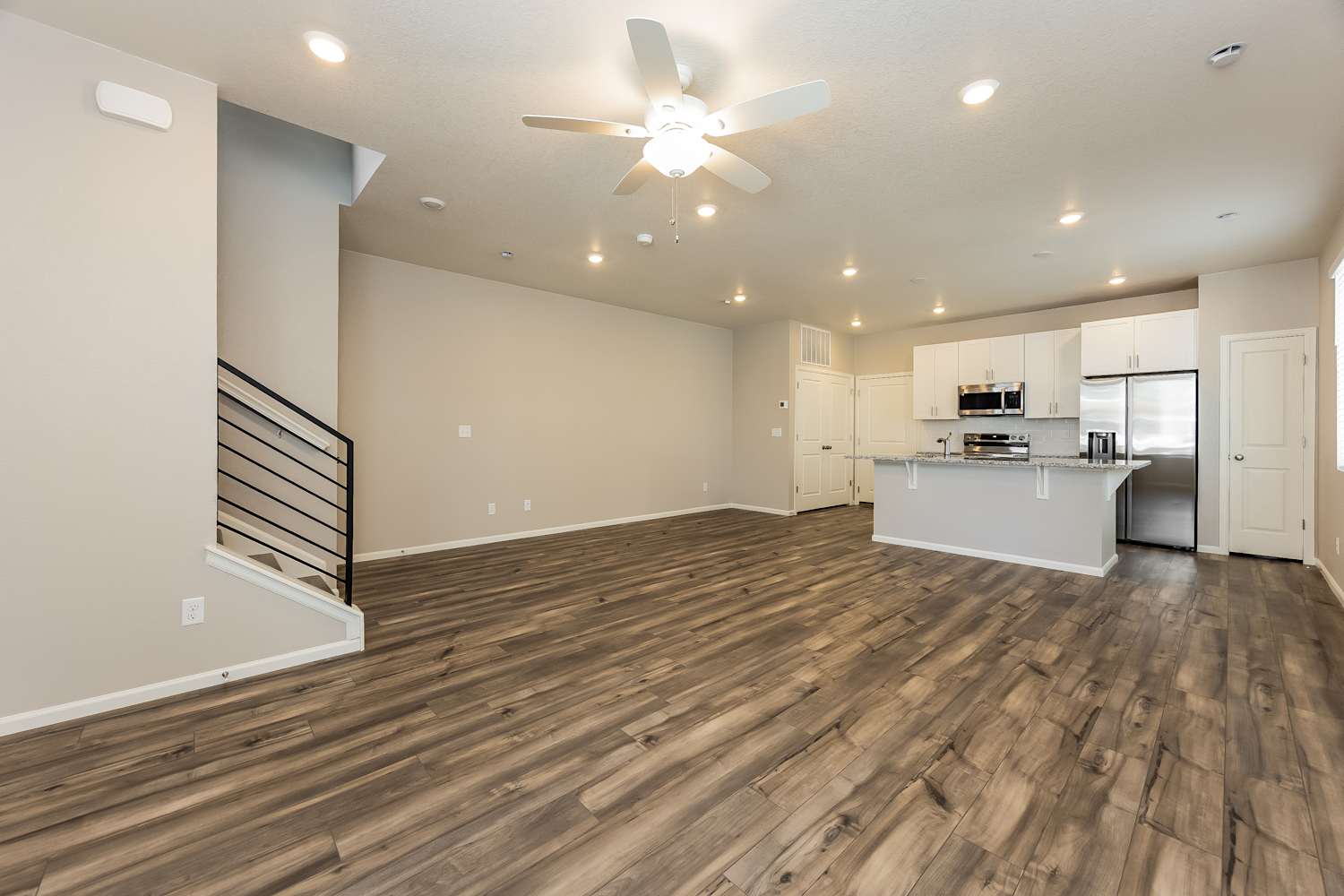 9287 Oro City Loop photo 4