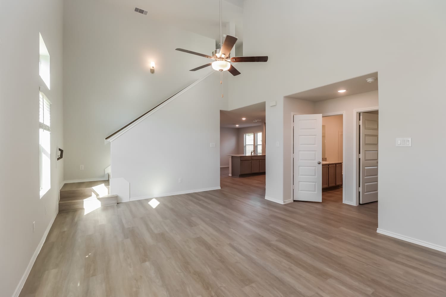 24995 Aconite Ln photo 4