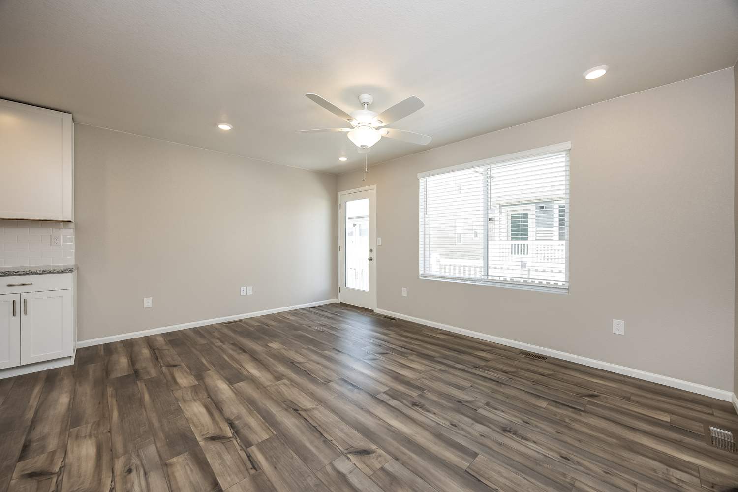 9306 Oro City Loop photo 5