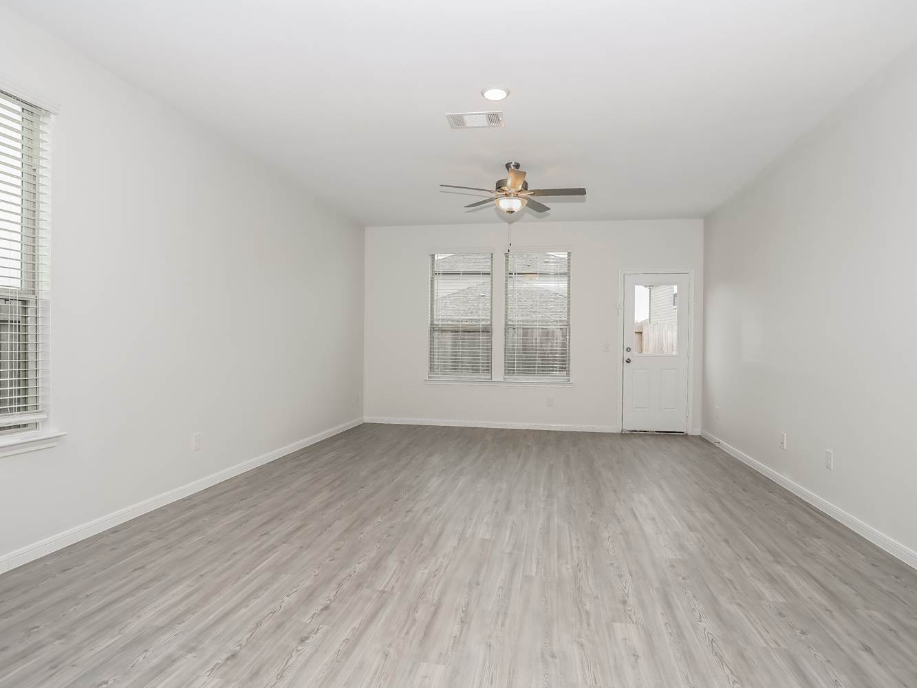 13462 Maltessa Dr photo 4