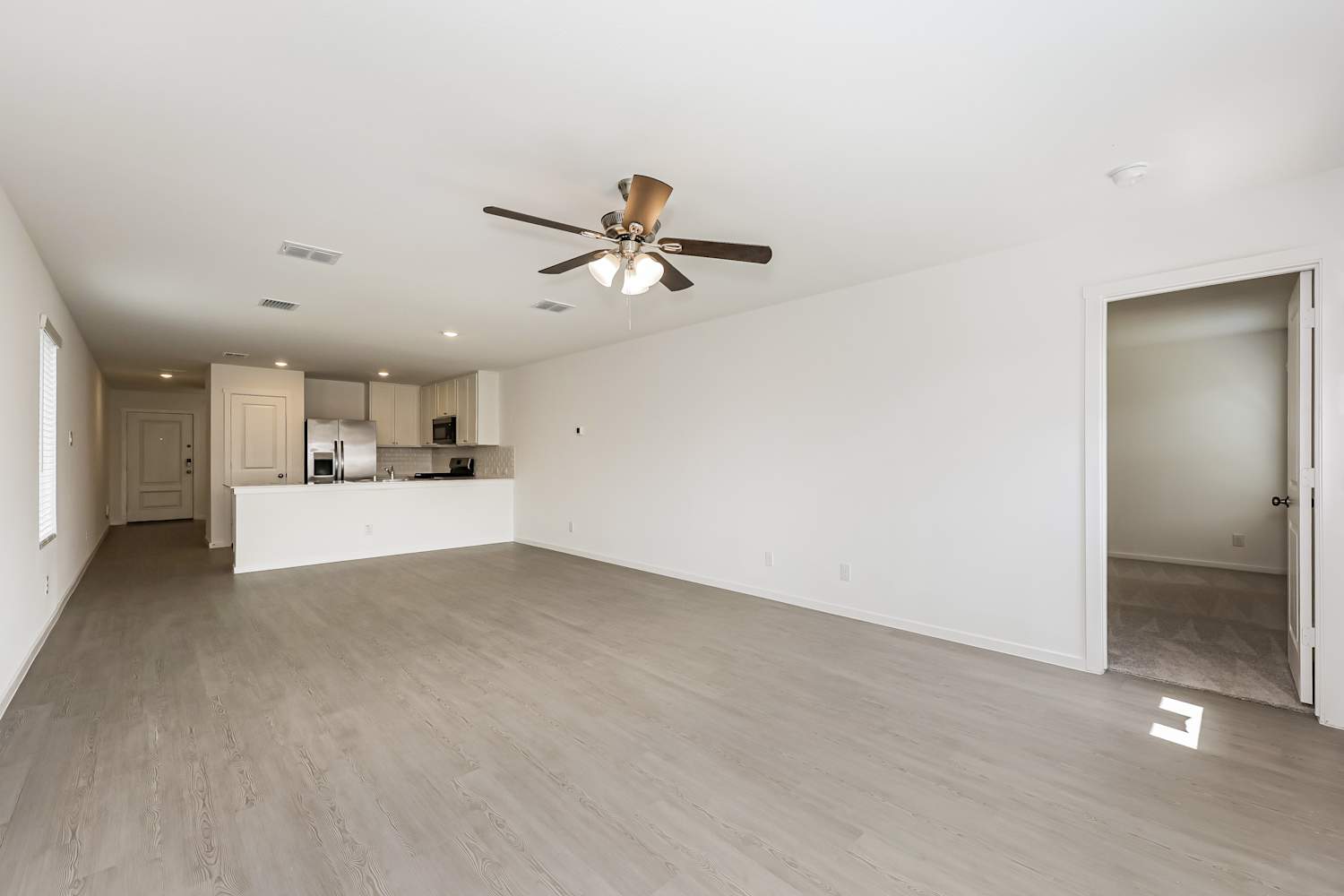 1207 Canyon Wren Drive photo 5