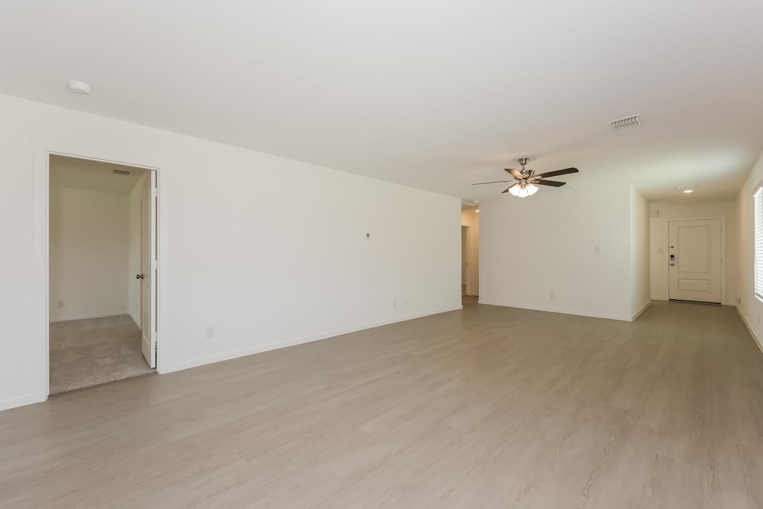 1205 Canyon Wren Drive photo 3