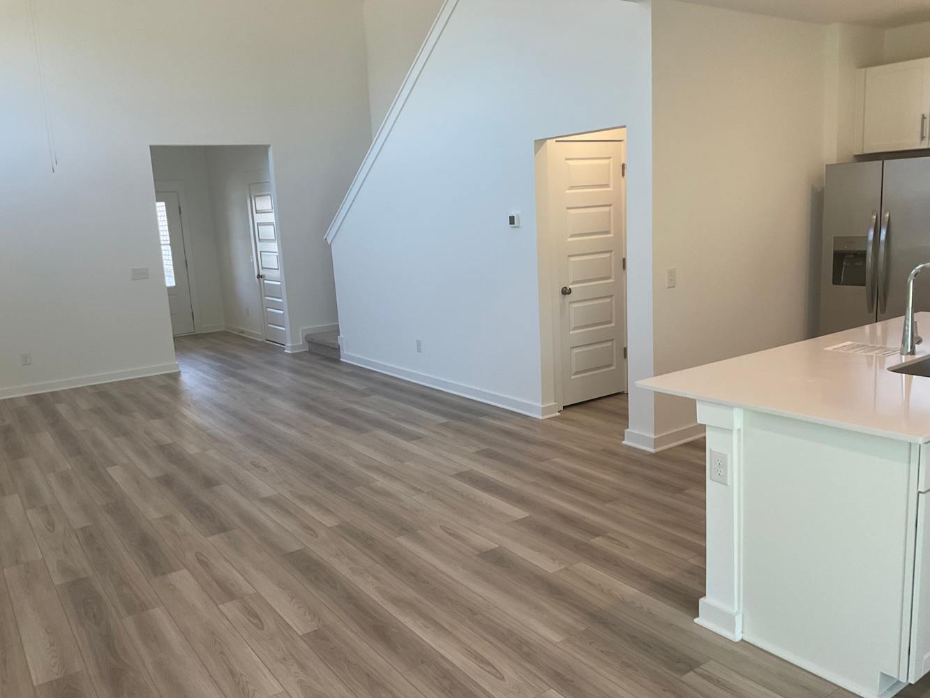 224 Dante Drive photo 2