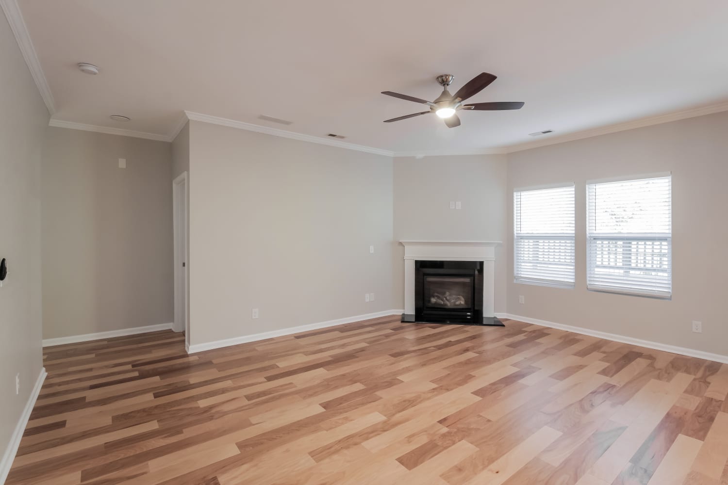 14736 Glenduff Pl photo 3