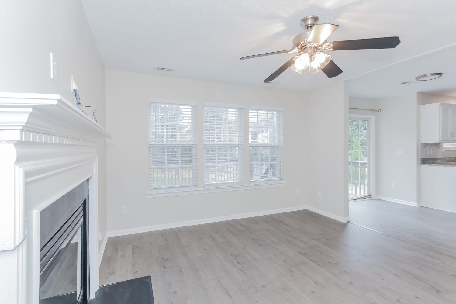 2541 Bricker Dr photo 5