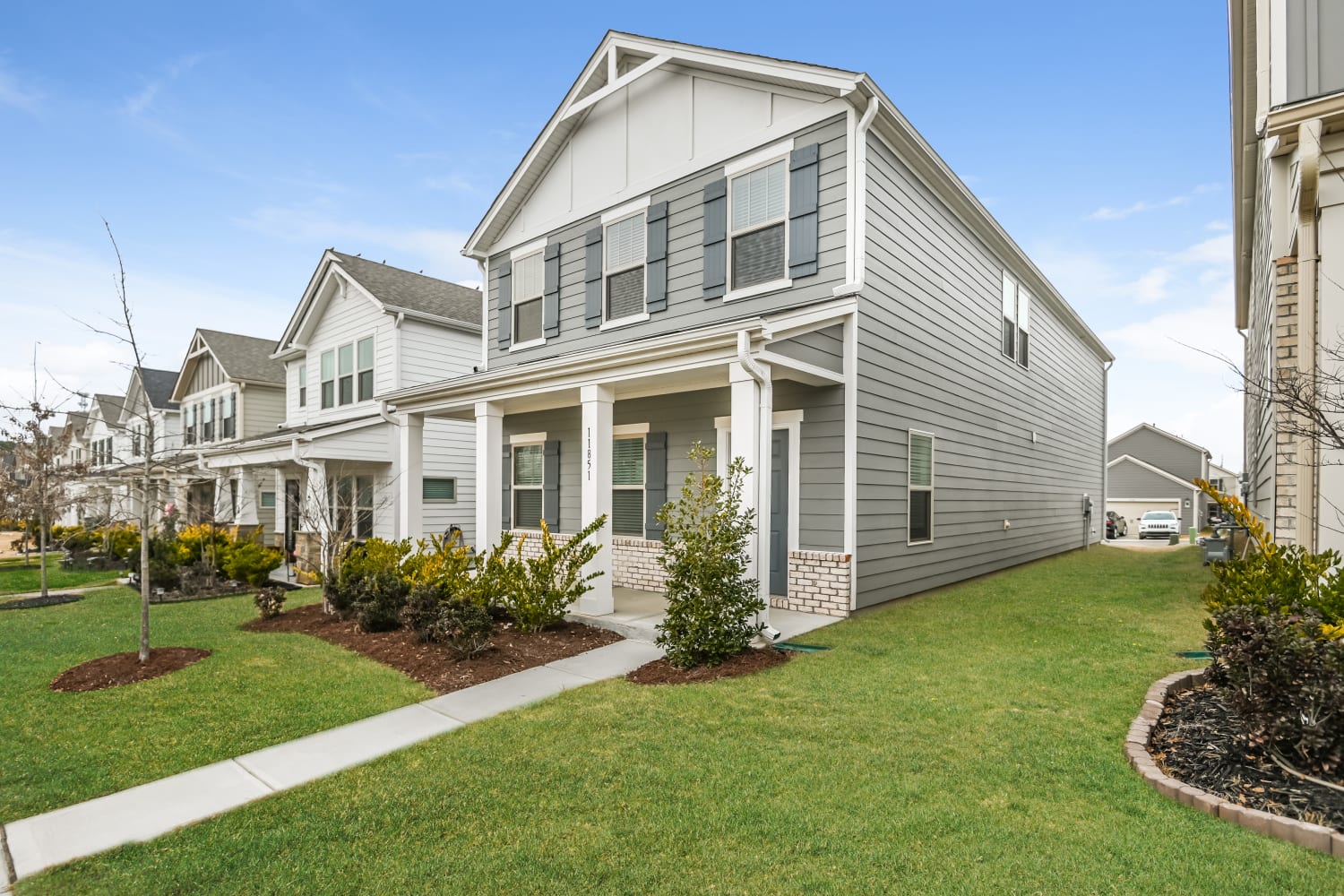 11851 Midnight Way photo 2