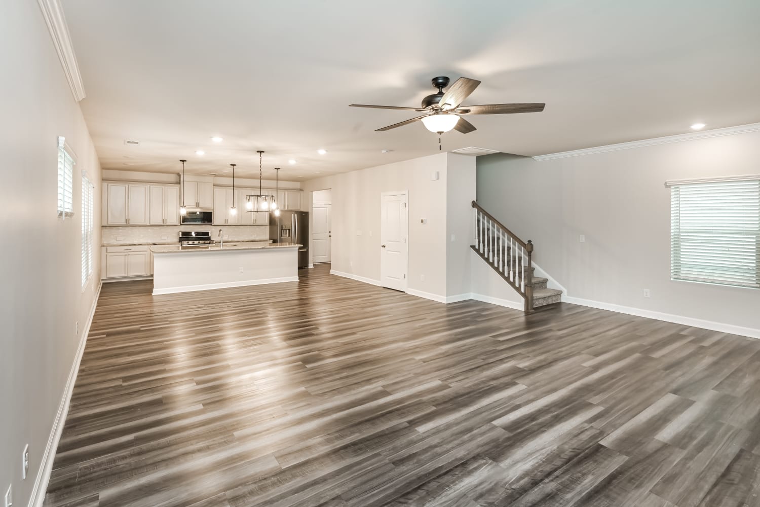 11851 Midnight Way photo 3