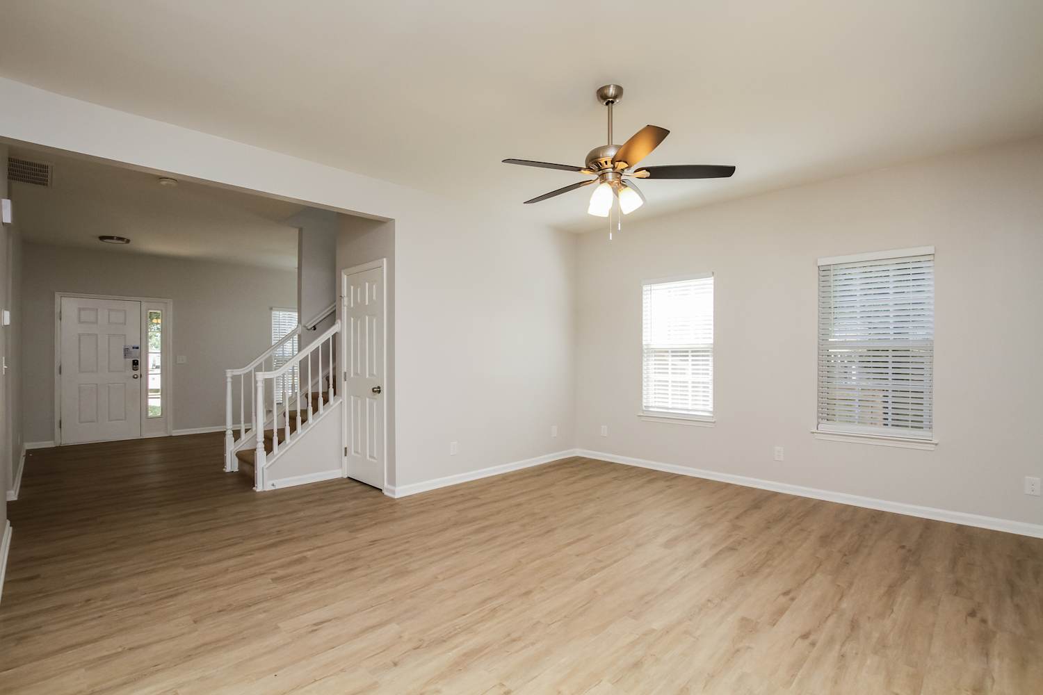 162 Grayland Rd photo 4