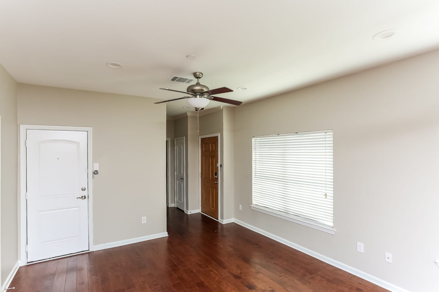 110 Barrington Ln photo 2