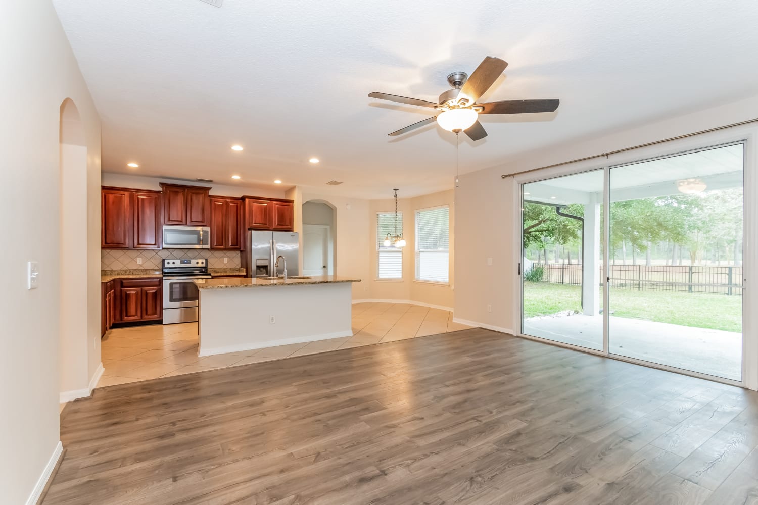 513 Millstone Dr photo 3