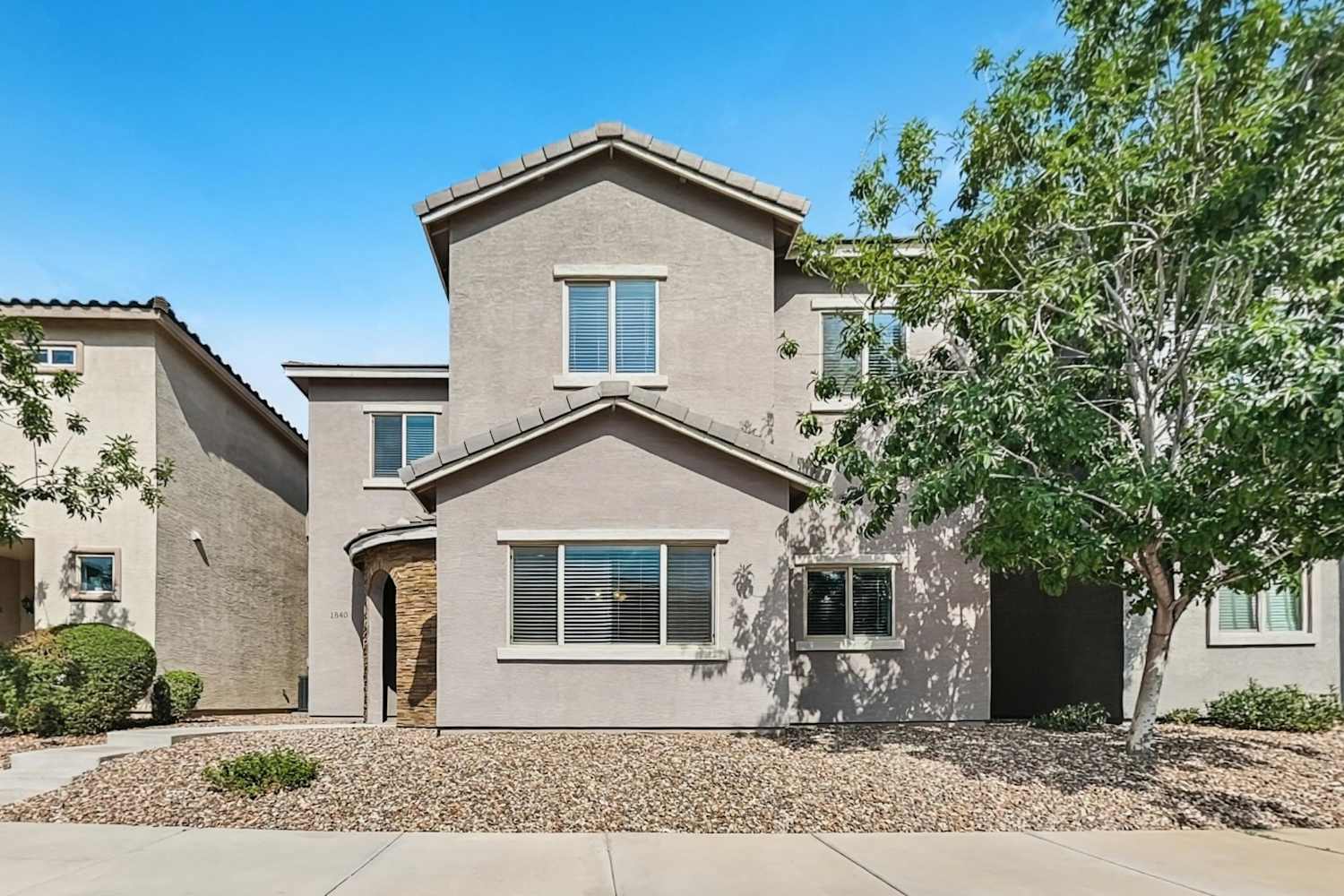 1840 W Pollack St Phoenix, AZ 85041