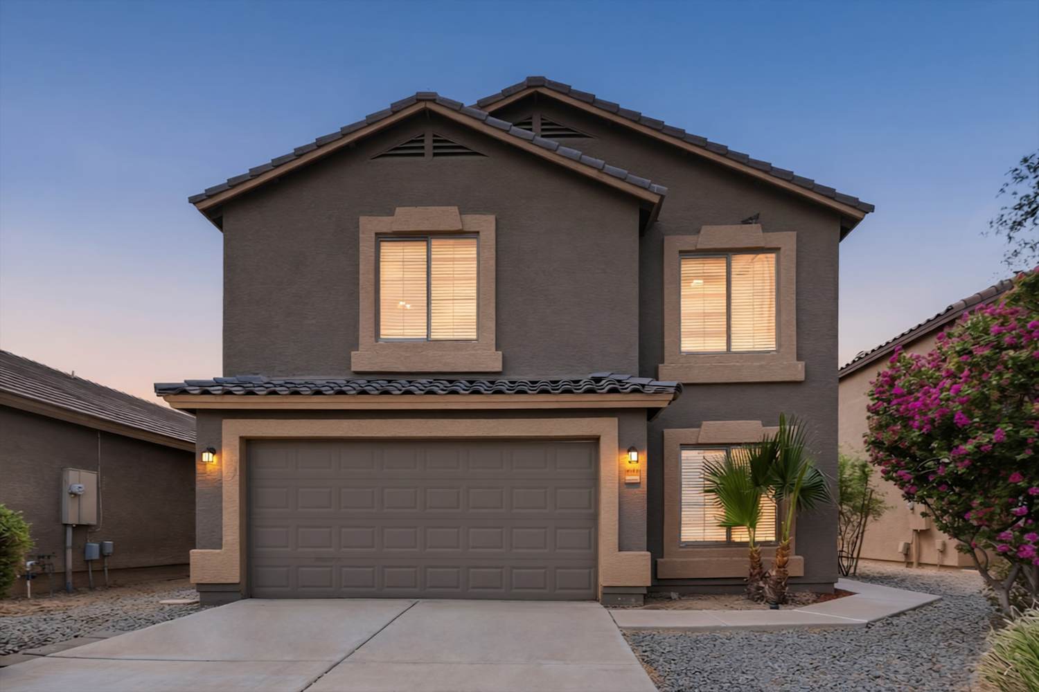 10549 West Alvarado Rd photo 4