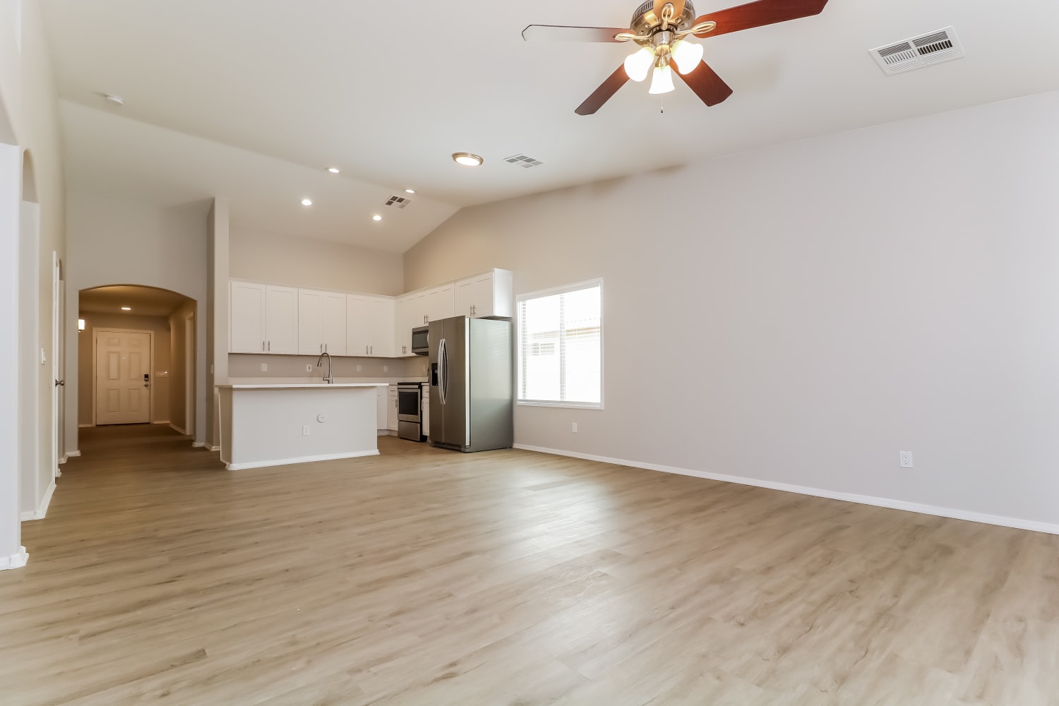 10613 West La Reata Ave photo 5