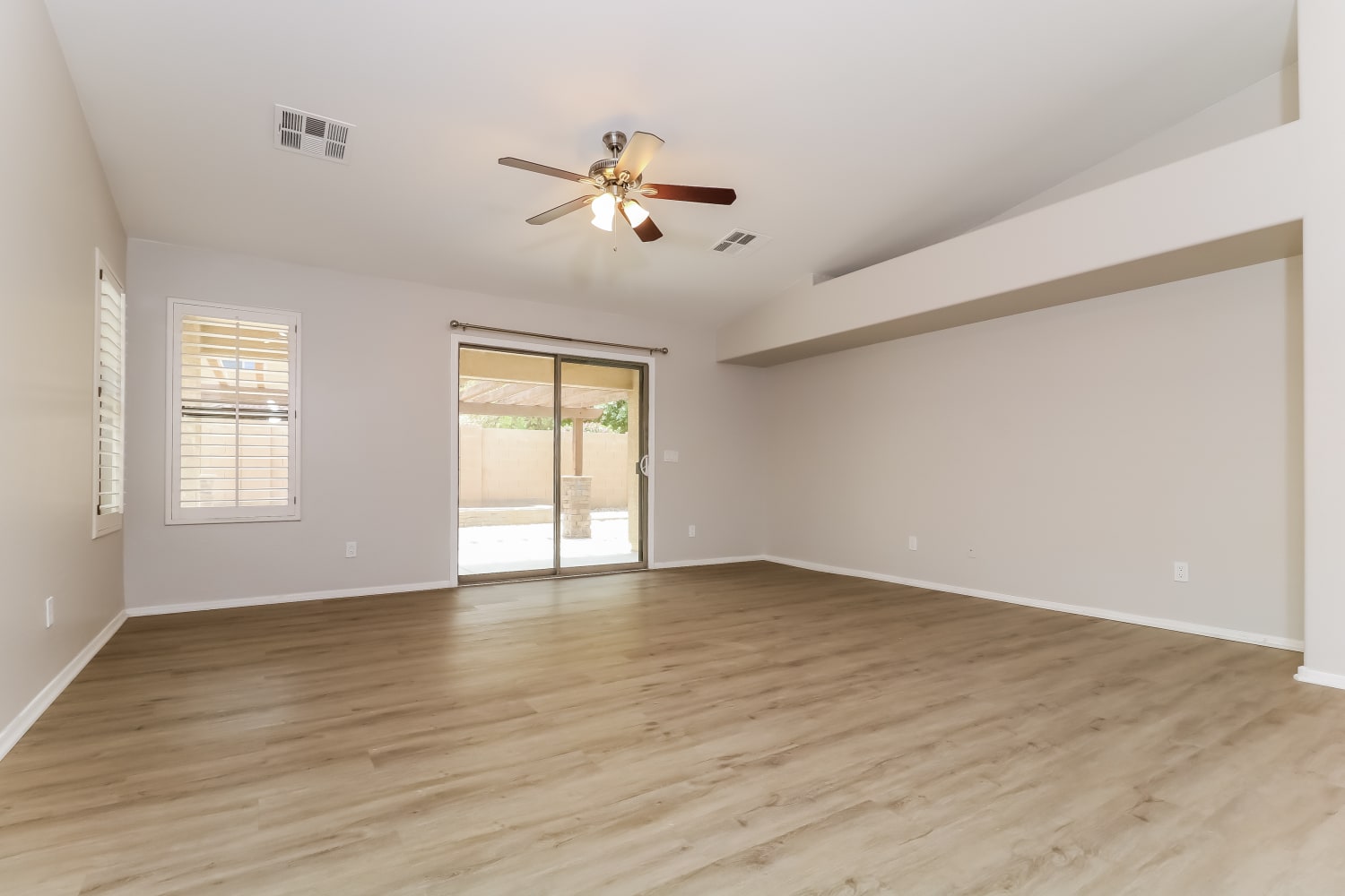 10613 West La Reata Ave photo 3