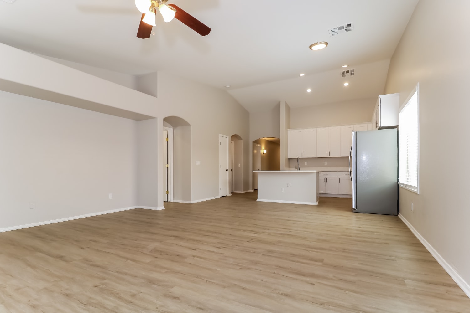 10613 West La Reata Ave photo 4