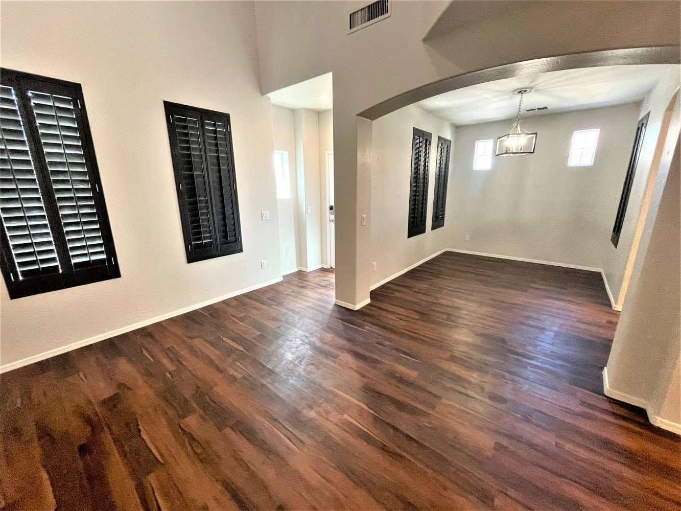 1757 S Voyager Dr photo 3