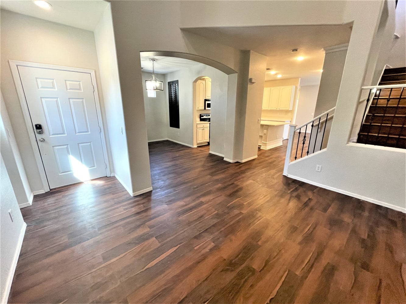 1757 S Voyager Dr photo 4