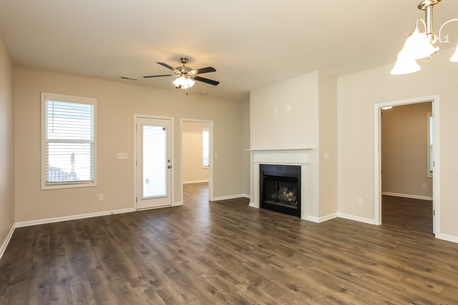162 Crawford Parkway photo 2