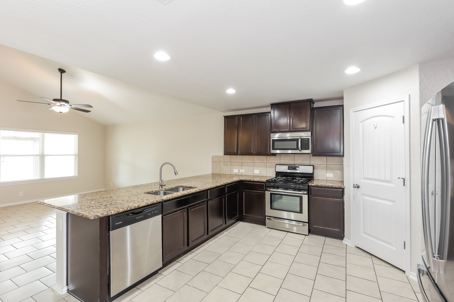 8813 Palmetto Fls photo 5
