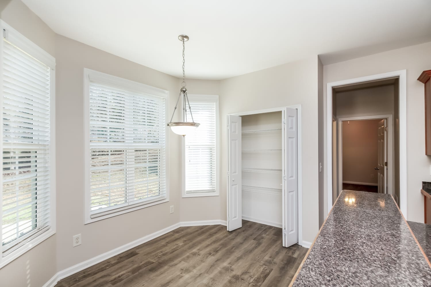 5717 Gordon Park Trce photo 5