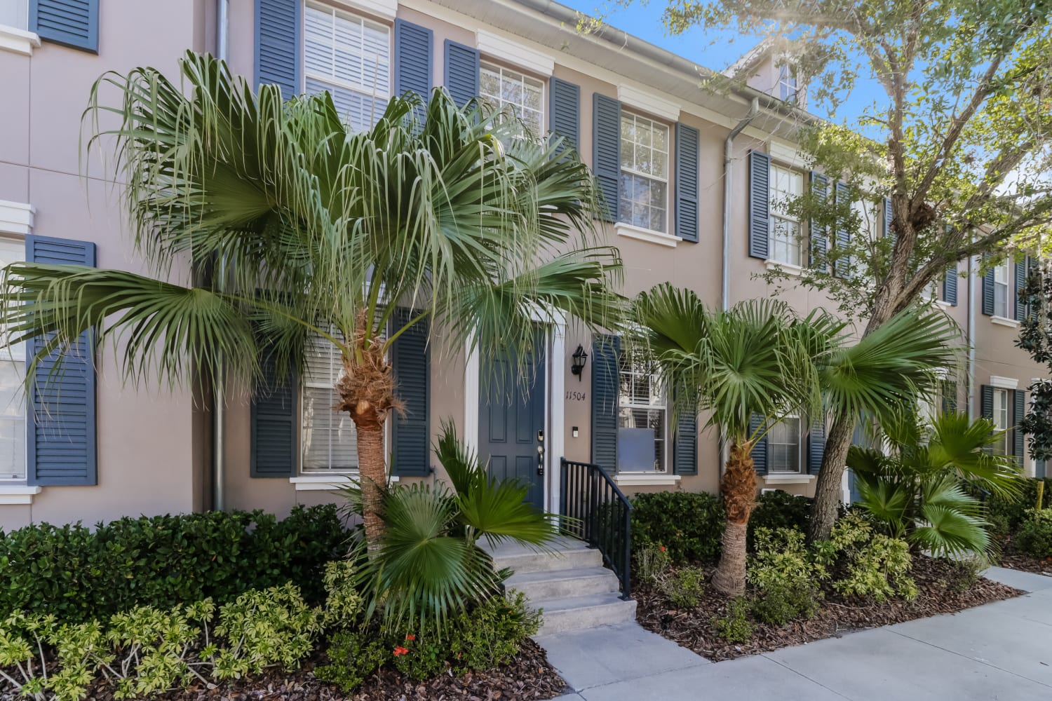 11504 Fountainhead Dr photo 4
