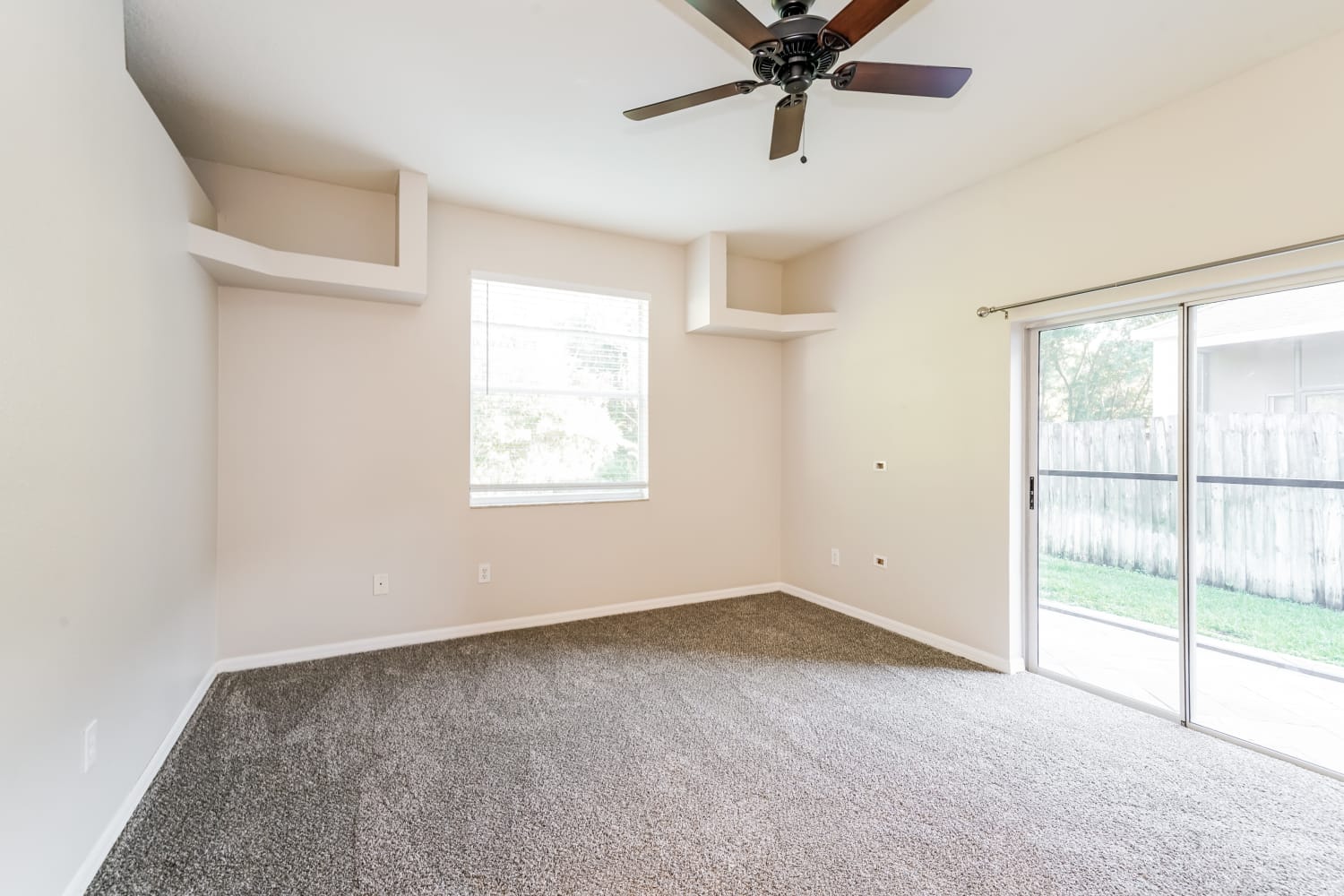 6110 Kiteridge Dr photo 3