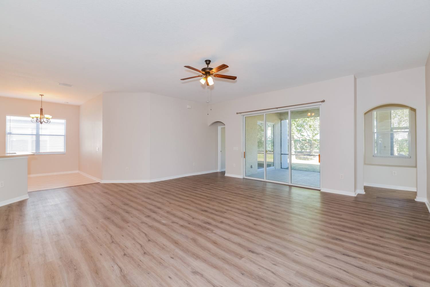 2354 123rd Pl E photo 4