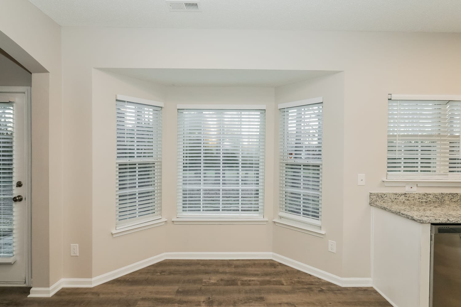 7140 Duchamp Dr photo 5