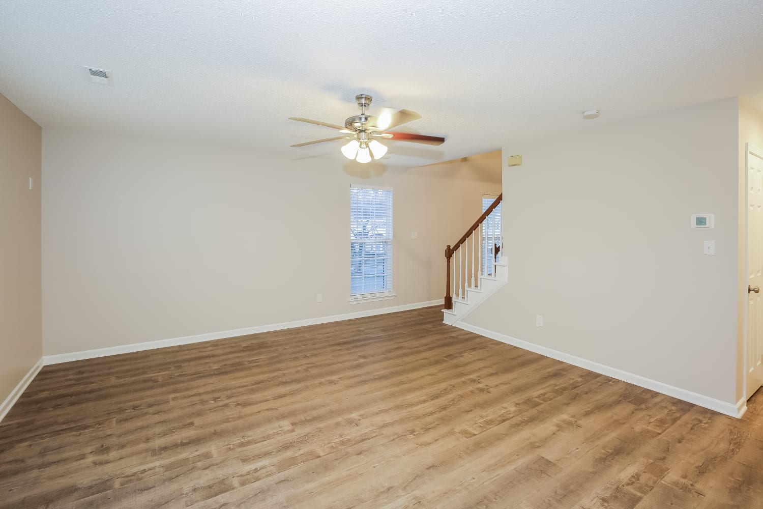 9626 Green Apple Dr photo 5