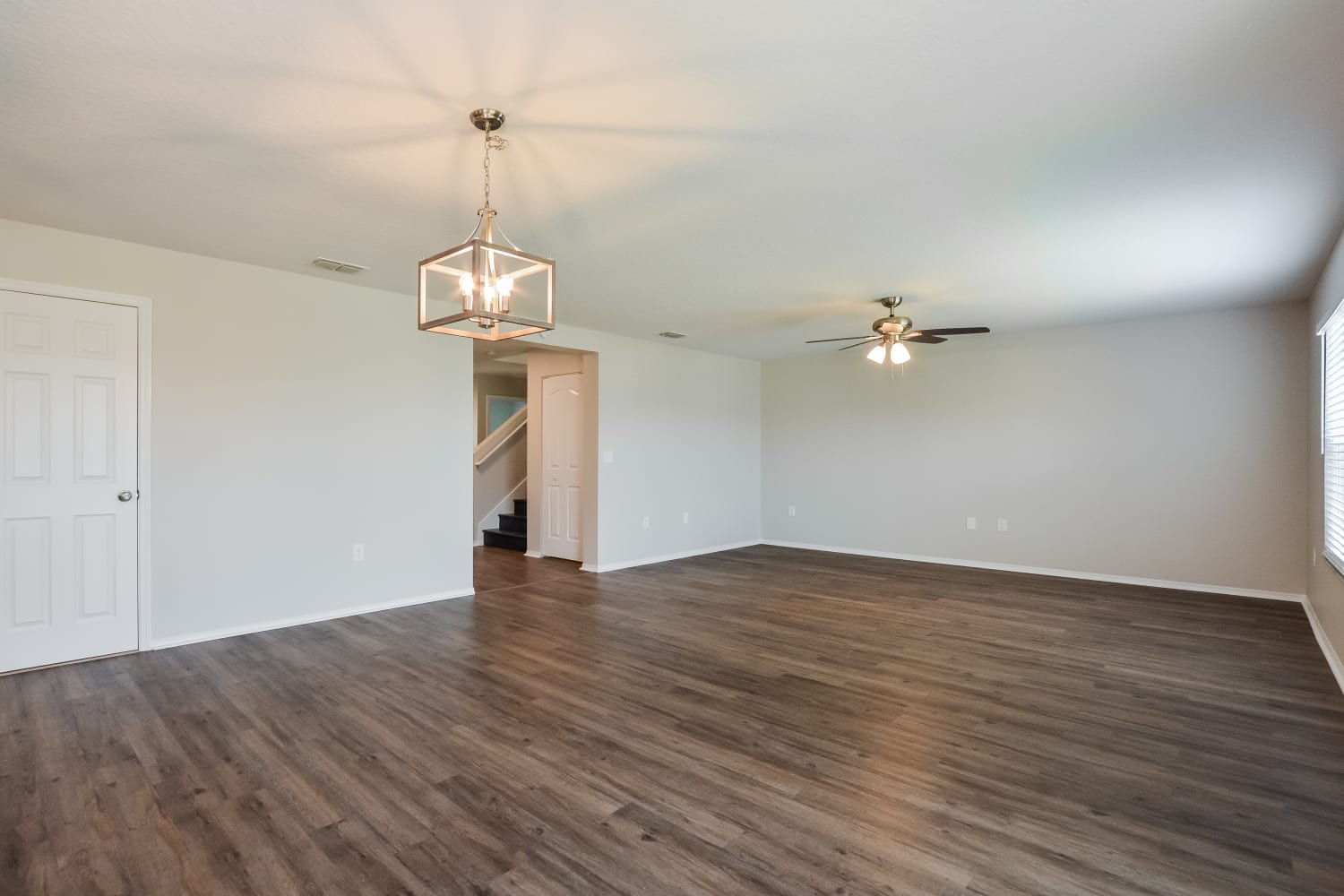 13743 Laranja St photo 4