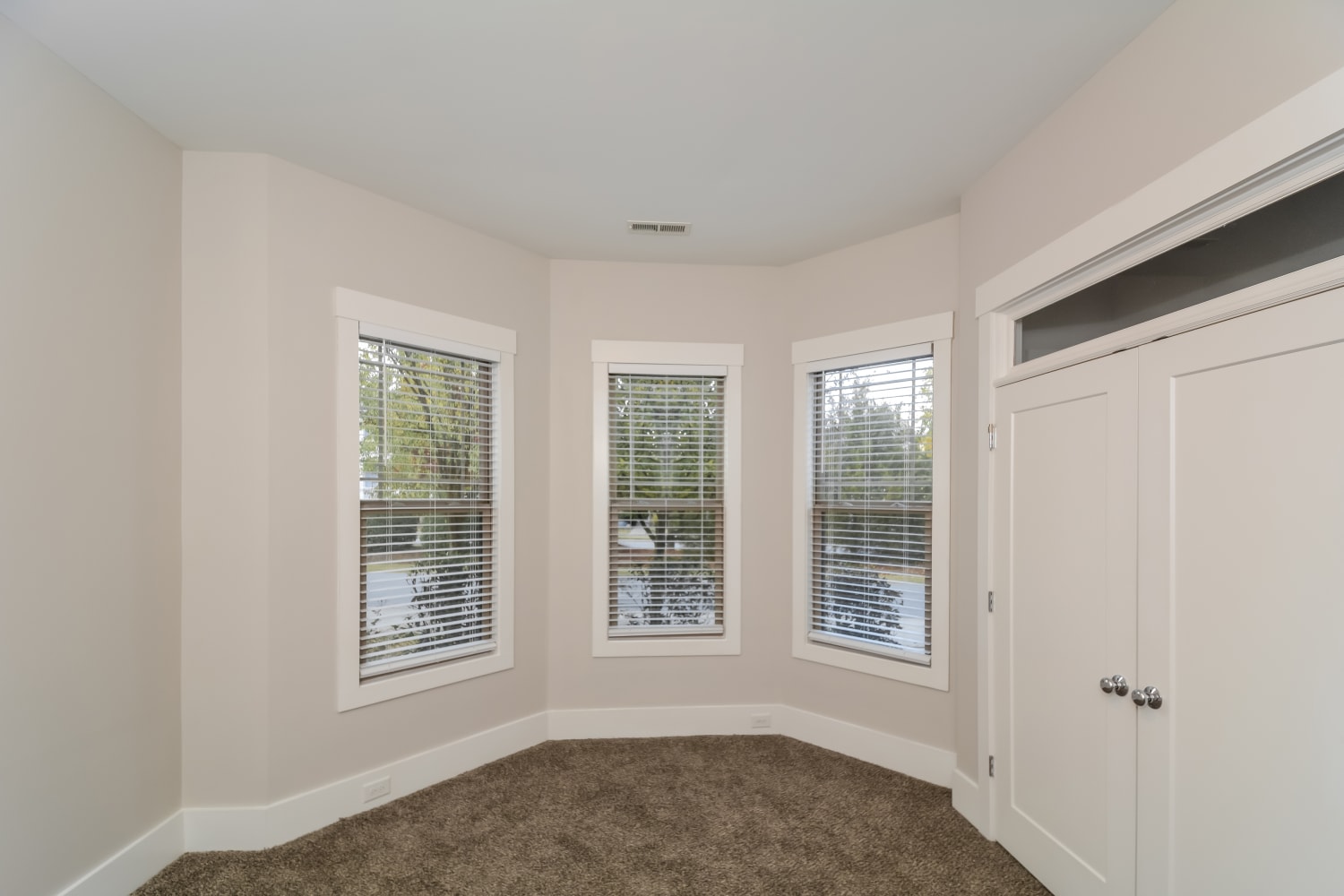 2397 Briar Chapel Pkwy photo 4