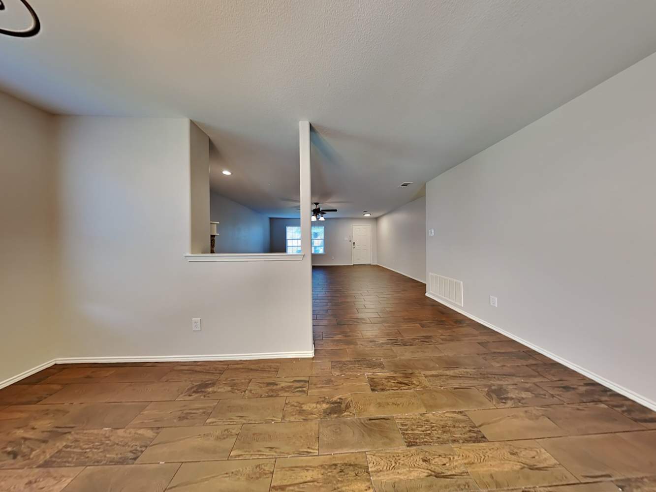 802 Windflower Dr photo 5
