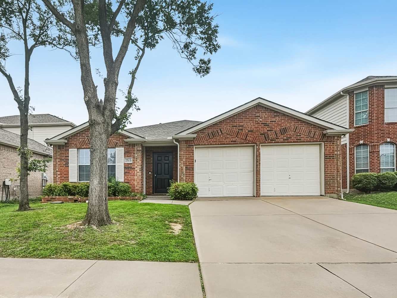 2513 Tar Heel Dr photo 3