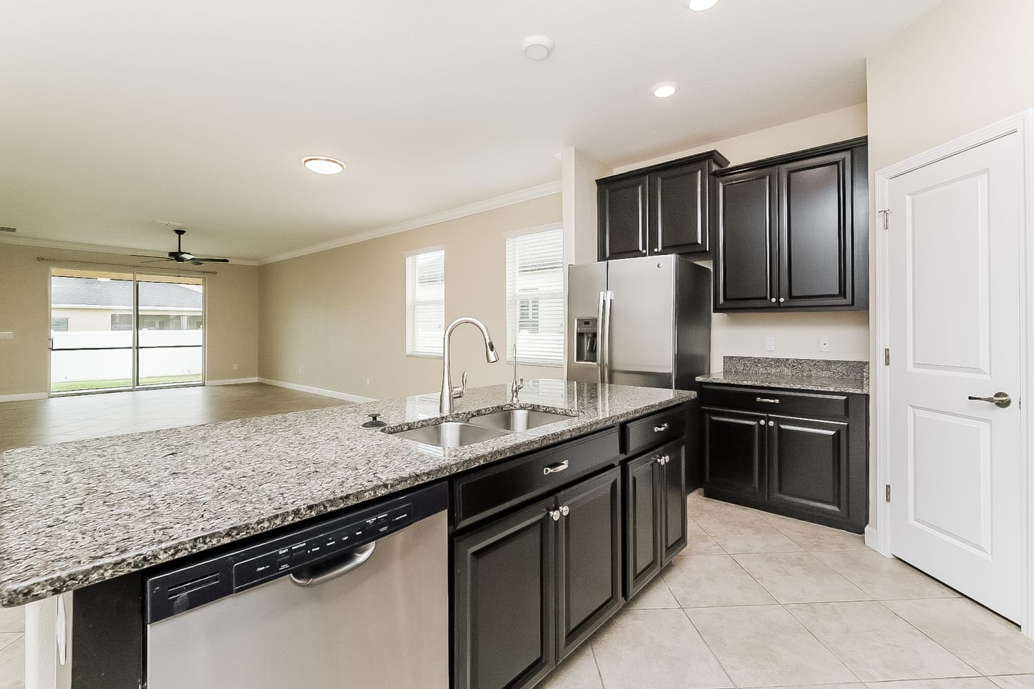 2546 Bartolo Dr photo 5