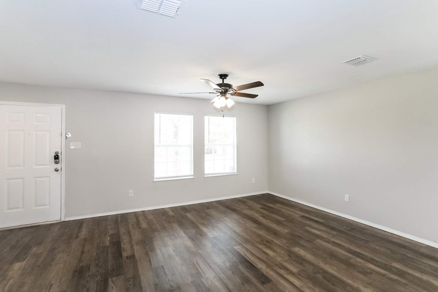 14116 Cochise Dr photo 4