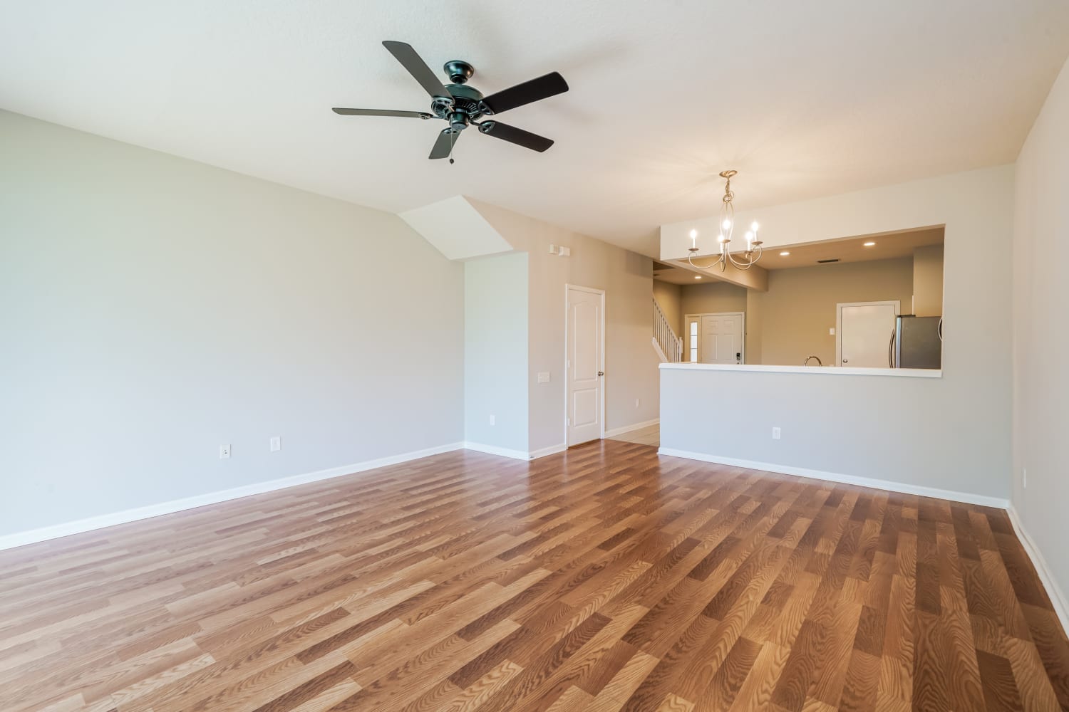 26648 Castleview Way photo 4
