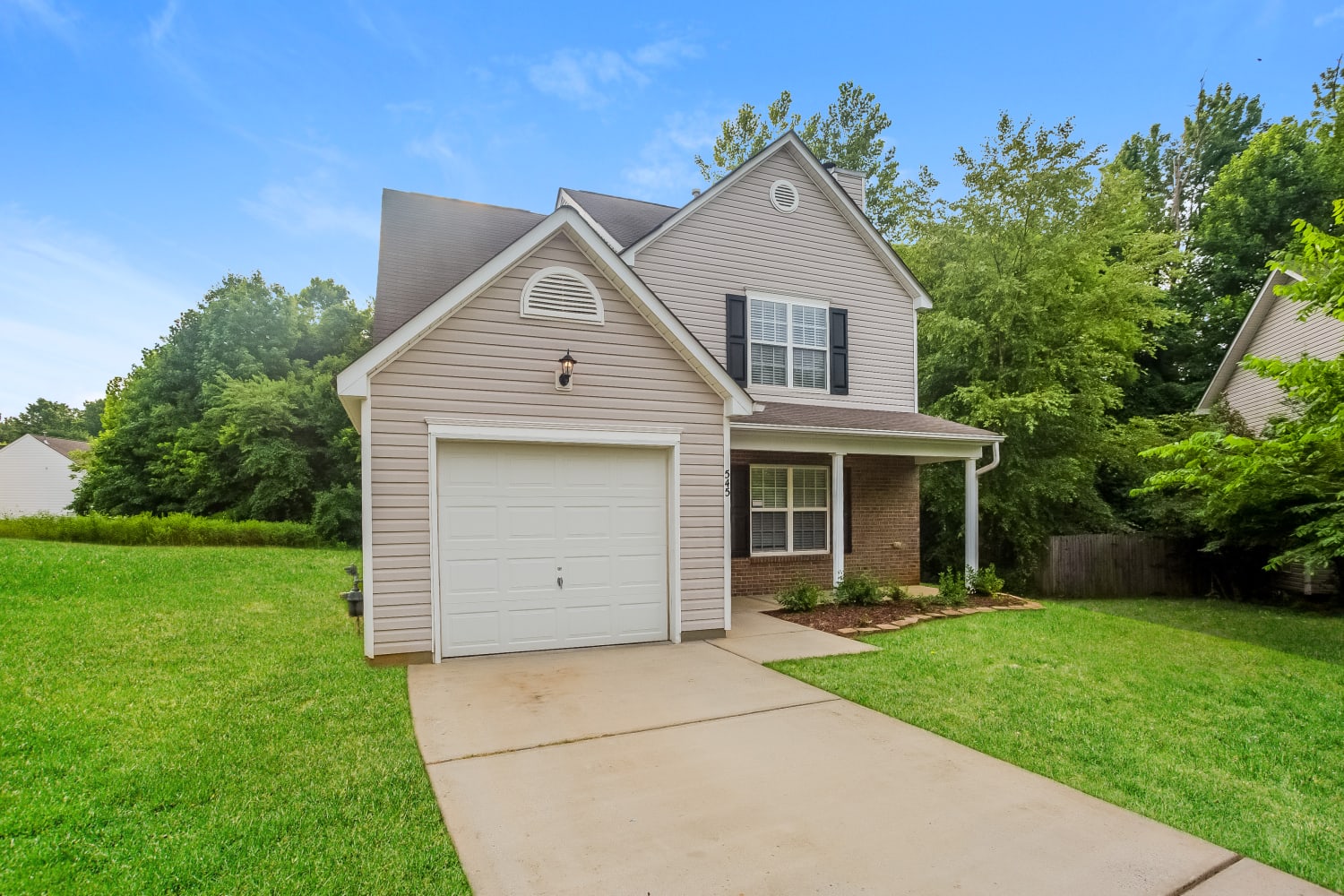 545 Havenbrook Way photo 2