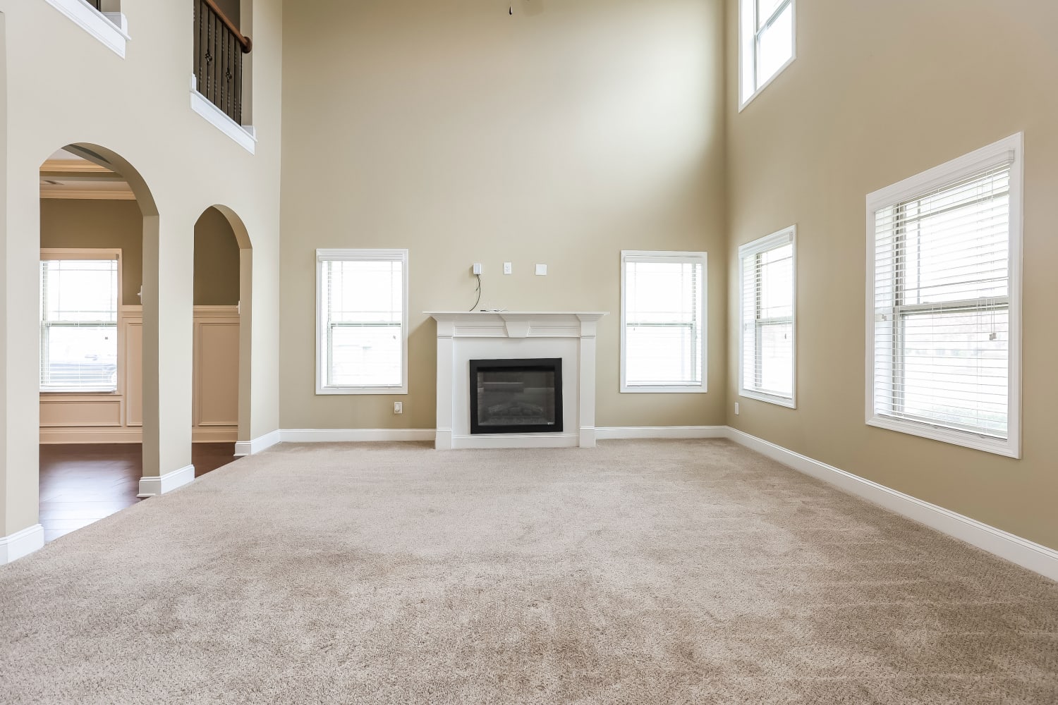 2921 Cason Ln photo 3