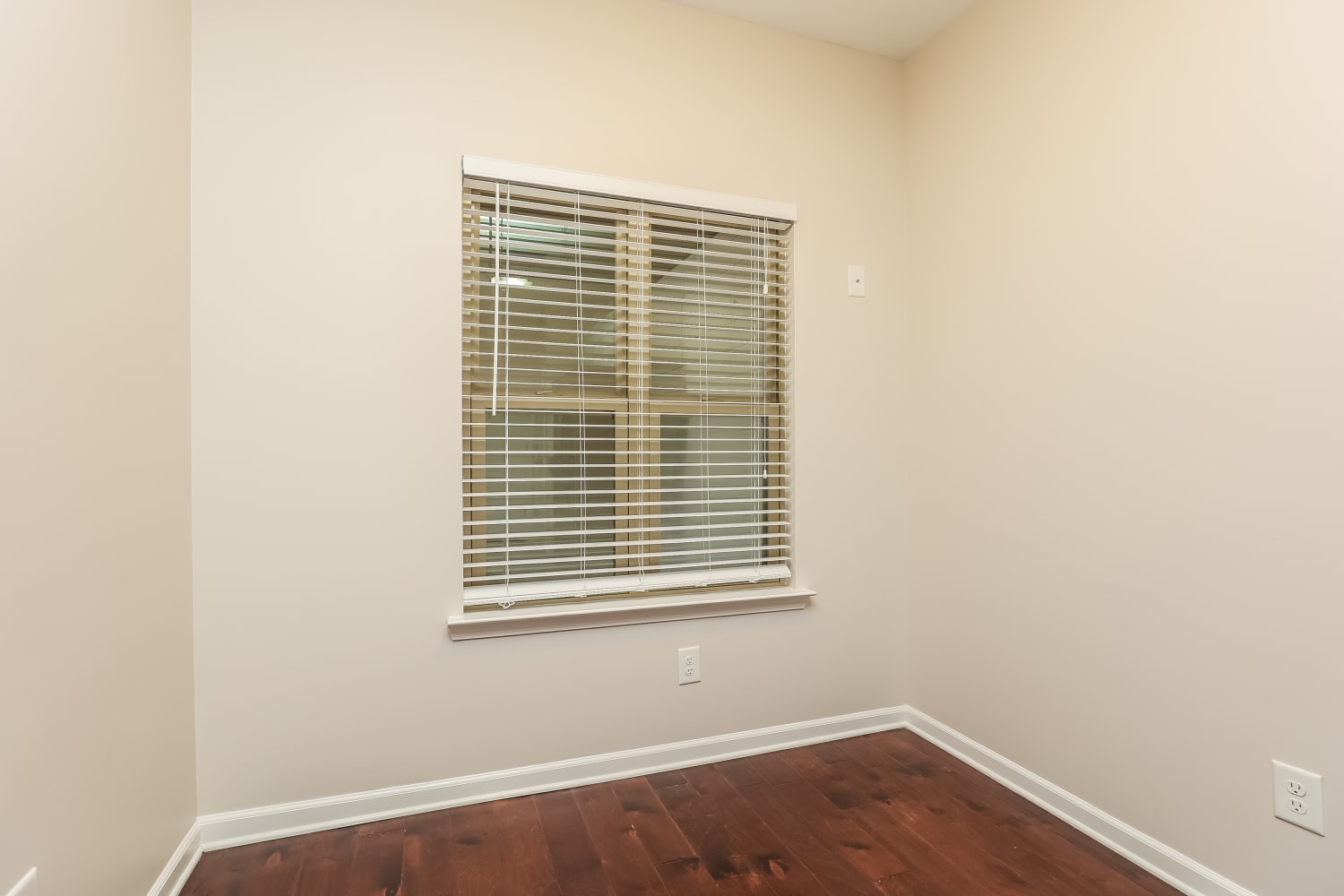 2287 Cason Ln photo 4