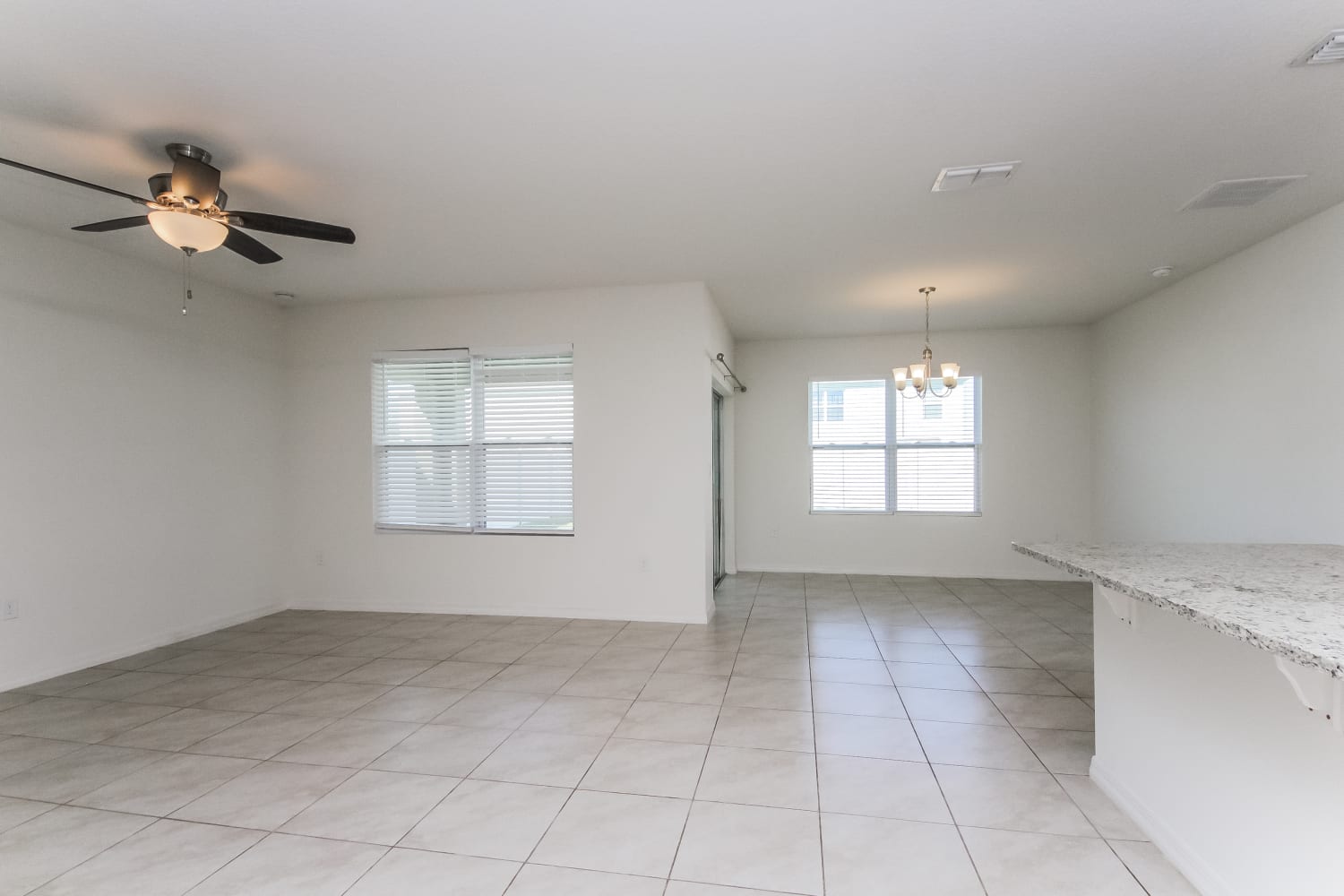5117 Fiddlewood Way photo 4