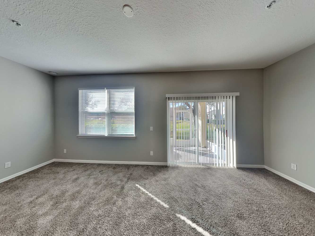561 Fortanini Cir photo 5